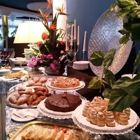 Ξενοδοχείο Corallo 4*