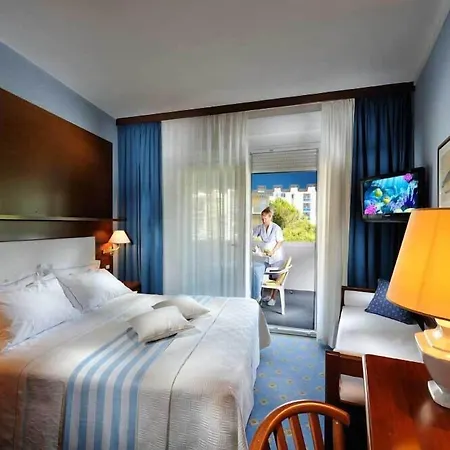 Hotel Corallo 4*