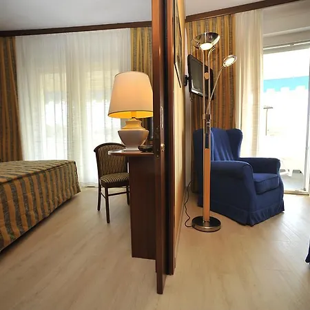 Corallo 4* Μπιμπιόνε