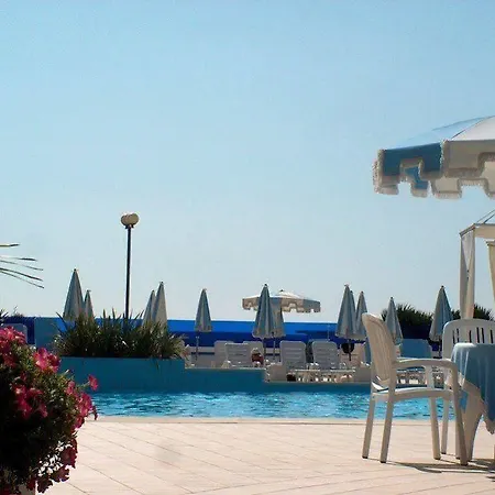 Ξενοδοχείο Corallo 4*